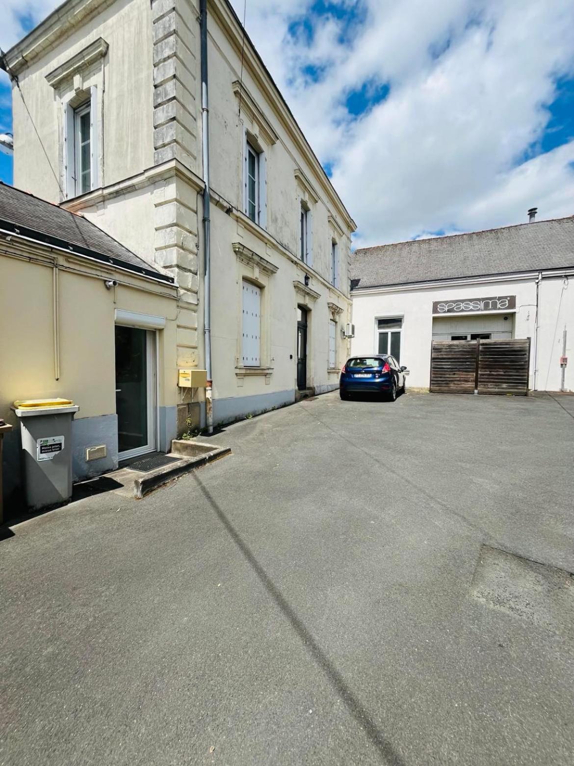 Logement 4 Pers - Coeur De Ville - Calme - Boite A Cle Arrivee Autonome A Partir De 16H00 Depart 11H00 Cholet Kültér fotó